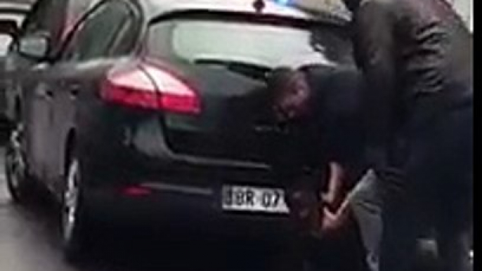 Un sénégalais maltraité et étranglé par des policiers français à par des policiers de Bobigny