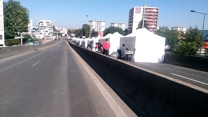 Balade en vélo sur l'échangeur Lamaze de l'A1 à Saint-Denis