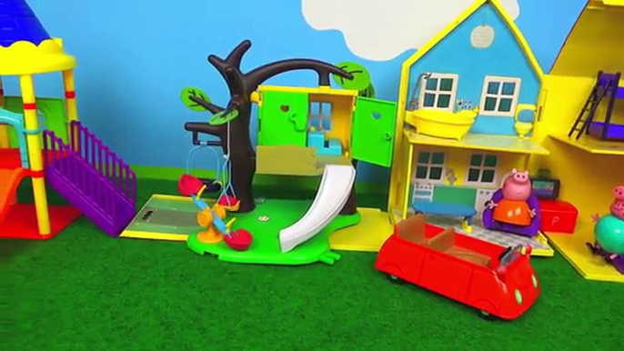 Продолжение АНЮТА ЛИЛИПУТ! Играю на детской площадке свинки Пеппы Peppa Pig Park Playground