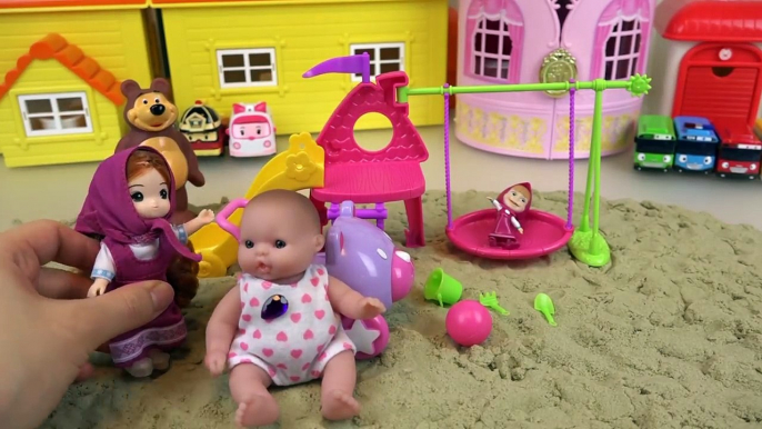 Baby doll and Marsha and the Bear tree house toys play