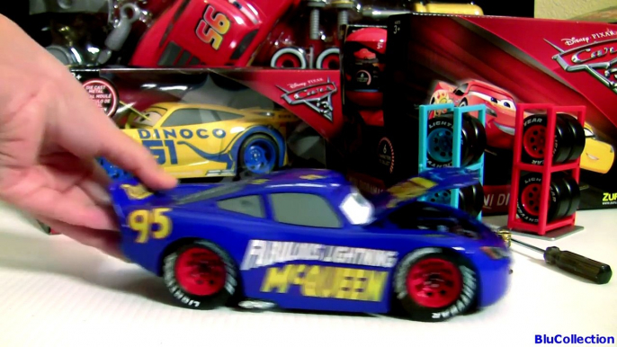 Disney Cars 3 Dinoco Cruz Ramirez Diecast Jada with Cars 3 Fabulous Lightning McQueen Tire Rack Jada-XmgyiM-EkaY