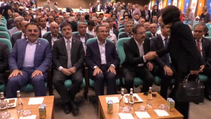 Bekir Bozdağ, "Türkiye 10 Civarı Terör Örgütüyle Tek Başına Mücadele Ediyor"