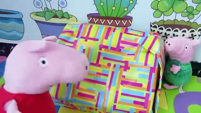 REGALO SORPRESA cumpleaños Peppa Pig Coche de Pocoyó | Videos de Pocoyo y Peppa en español