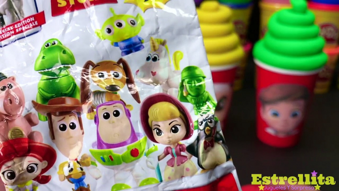 HELADOS DE PLASTILINA SORPRESA JEFE EN PAÑALES JUGUETES SORPRESA HUEVOS SHOPKINS VASOS SORPRESA