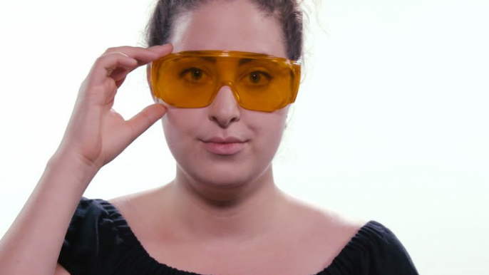 These orange glasses will help you sleep [Mic Archives]