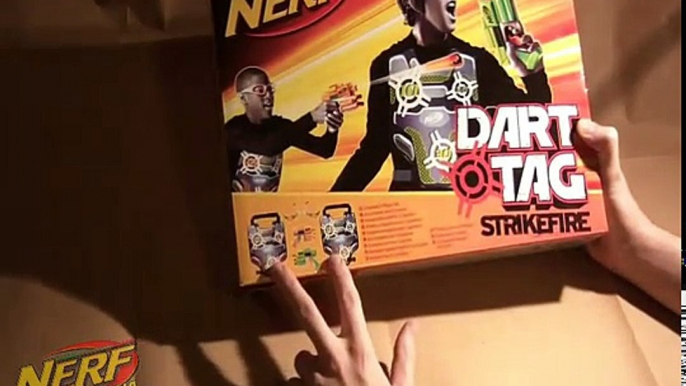 Unpacking Nerf Dart Tag STRIKE FIRE - www.nerfitalia.it