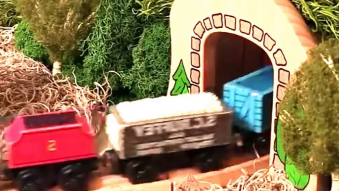 Trenes para Niños - THOMAS y Sus Amigos - Juguetes para Niños - Trenes de Juguete Thomas