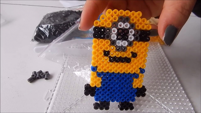 DIY : Minion en Perles HAMA/ Perler Beads Minion