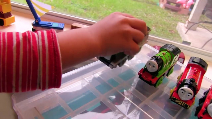 Thomas and Friends | Thomas Train New Hape Tunnel with Brio and Imaginarium | Fun Toy Trains 4 Kids