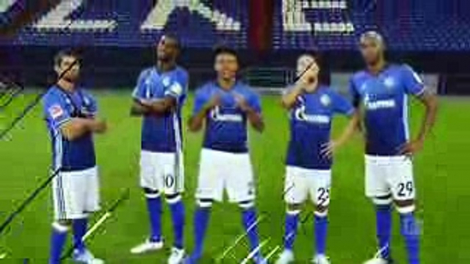 Naldo, Coke, McKennie & Co. - EA SPORTS FIFA 18 Bundesliga Free Kick Challenge - FC Schalke 04