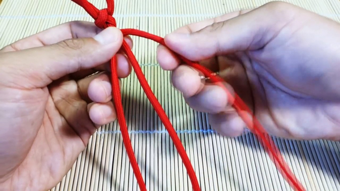 How to Make a Paracord Rastaclat Bracelet (Paraclat) Tutorial