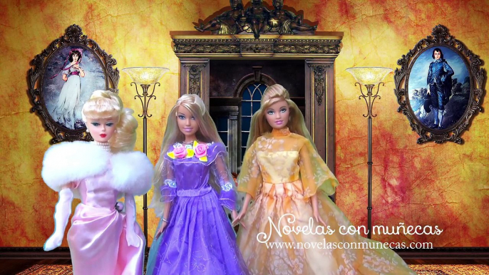 Cenicienta - Historia en español para niñas y niños con muñecas Barbie y juguetes de Disney