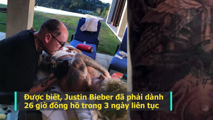 Justin Bieber vừa đăng tải trên Instagram đoạn clip khoe với người hâm mộ hình xăm gần như kín toàn bộ phần trước của cơ thể