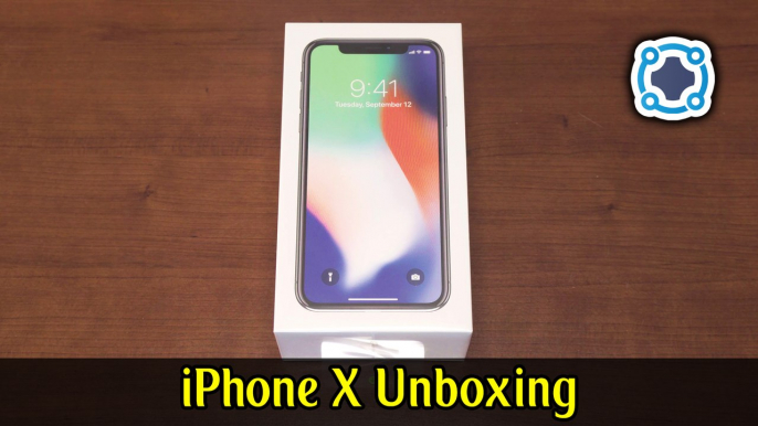 iPhone X Unboxing & Quick Look