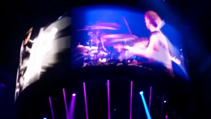 Muse - Feeling Good, Staples Center, Los Angeles, CA, USA  12/19/2015
