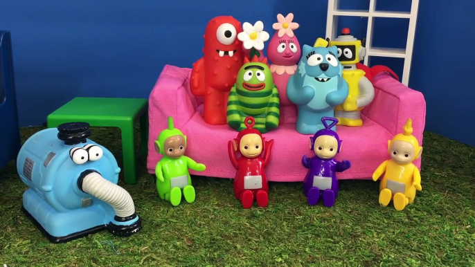 YO GABBA GABBA and TELETUBBIES Toys Learn About Animals with Goodluck Minis!-9CdsDfSgD3Q