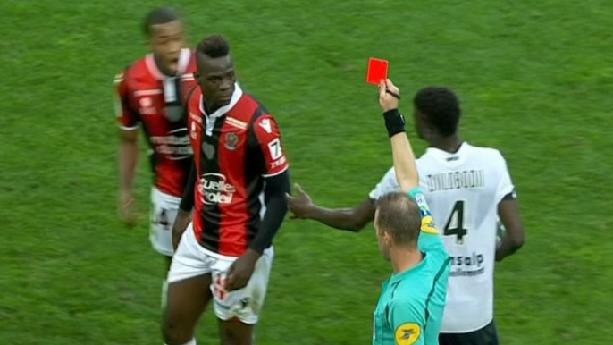 Balotelli sees red in 89th minute