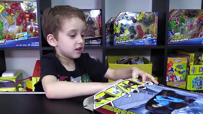 Paulinho Brincando Bonecos Super Heroes Mashers Star Wars Darth Vader vs Luke Skywalker