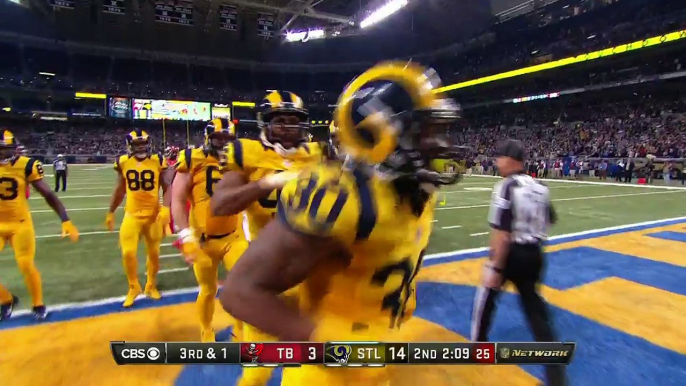 2015 - Rams Todd Gurley hits 1,000 yards on 3-yard TD