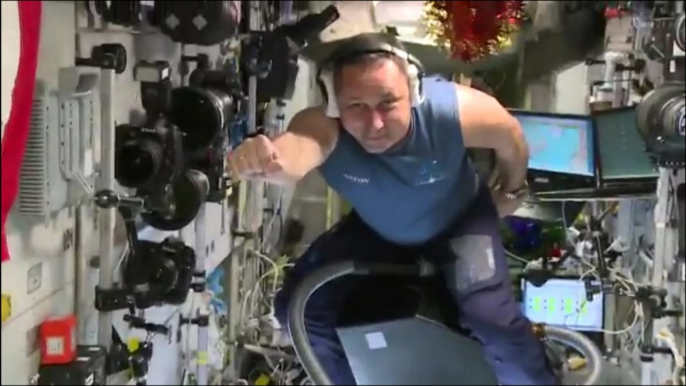 Astronaut tests ability to fly in space on vacuum cleaner