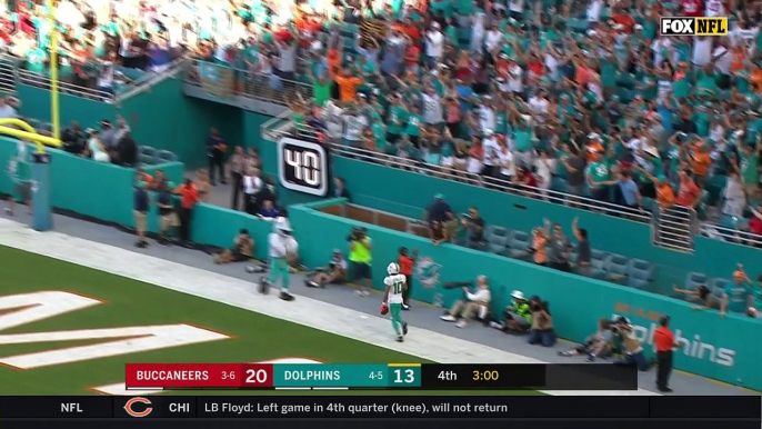 Miami Dolphins wide receiver Kenny Stills outruns Justin Evans for 61-yard game-tying TD