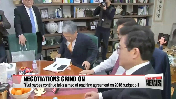 Rival parties to continue talks aimed at reaching agreement on 2018 budget bill