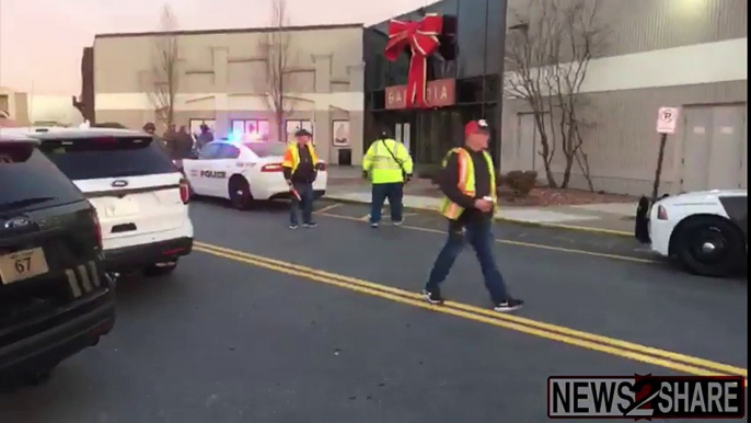 Shooting at Galleria Mall, NY