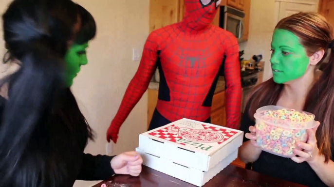 Hulk Girl vs Hulk Mom vs Spiderman & Venom - Food Fight _ Real Life Superhero Movie | Superheroes | Spiderman | Superman | Frozen Elsa | Joker