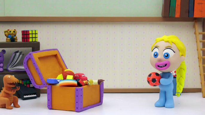 Princess Elsa cooking a Pizza with Hulk  Frozen Play Doh Cartoons Stop Motion-G8RYIHIxQZ0