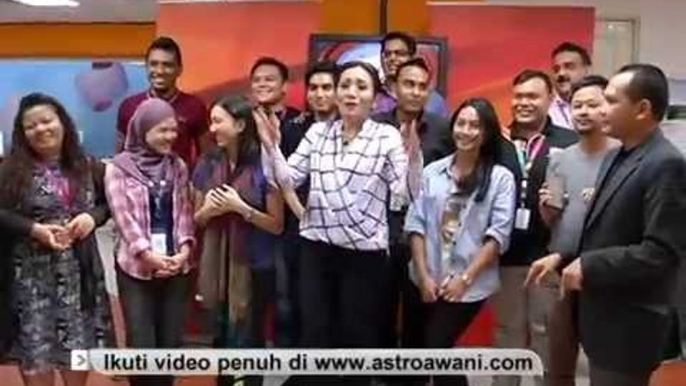 Amelina dendang lagu khas buat warga Astro Awani