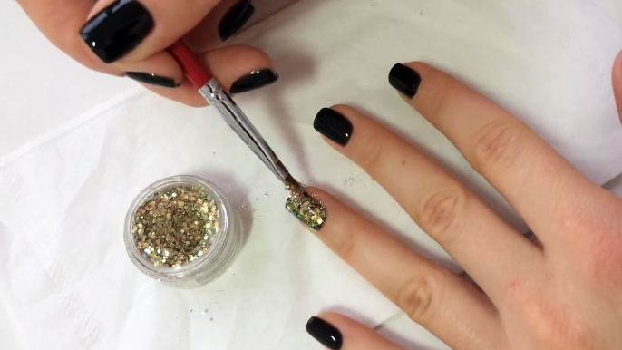 Маникюр в Темном Цвете с Блестками и Лентой для Ногтей!  Nail Art-J7o0To7fmCw