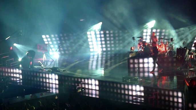 Muse - Supermassive Black Hole, Brisbane Entertainment Centre, Brisbane, QL, Australia  12/10/2013
