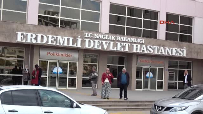 Mersin - Anaokulunun Tavan Sıvası Çöktü, 4 Öğrenci Yaralandı (Yeniden