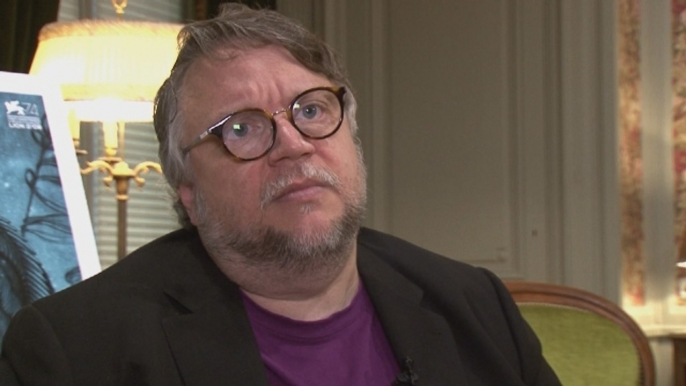 Guillermo del Toro continue à explorer la part de bonté des monstres dans La Forme de l'eau - Interview cinéma