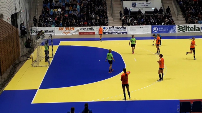 Handbal (f): SCM Craiova - Randers HK live