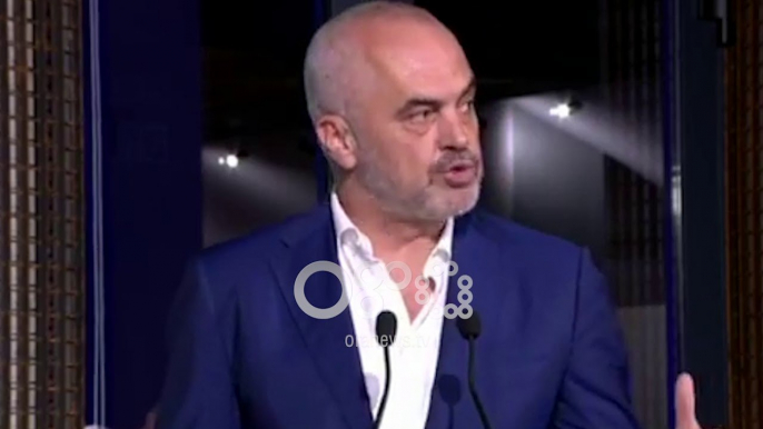 Ora News- Rama: Nuk ka debat me aktorët duhet apo nuk duhet Teatër i ri, s'është pronë e tyre