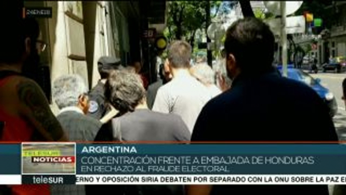 teleSUR noticias. Maduro llama a la oposición a las elecciones