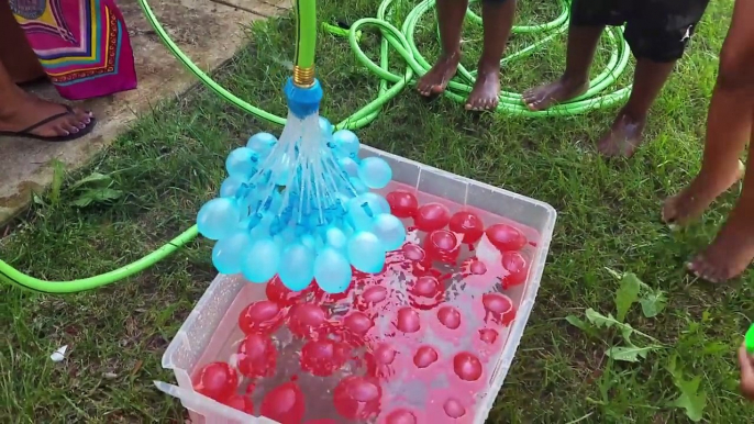 Bunch O Balloons..make 100 water balloons in less than a minute! ULTIMATE WATER FIGHT