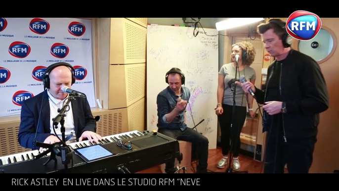 Rick Astley en live sur RFM ! - Never Gonna Give You Up