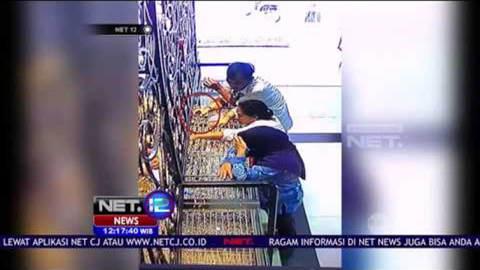 Aksi Pasangan Pencurian Emas Terekam CCTV - NET 12