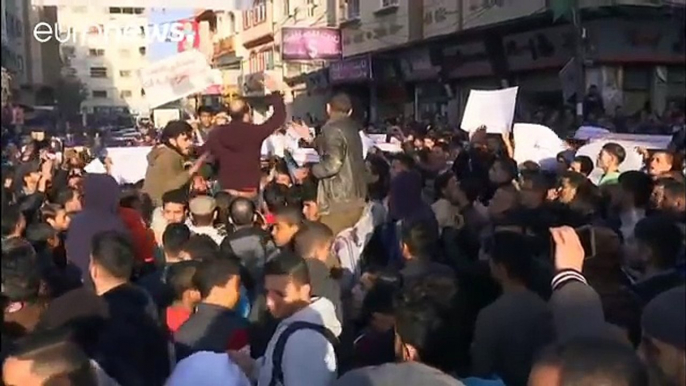 Gazans protest power cuts