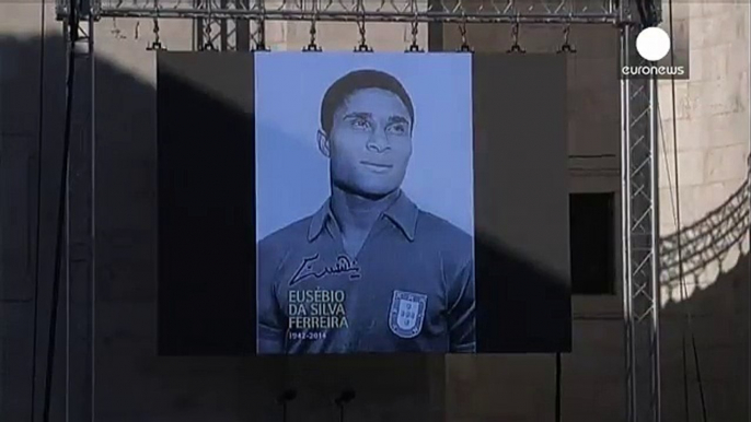 Portugal makes final tribute to footballer Eusebio