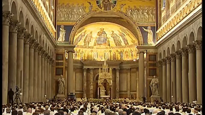 Thousands of priests in Rome during the International Gathering of Priests