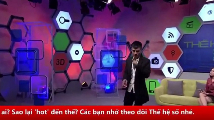 Hiện tượng mạng Hoa Vinh hát live trực tiếp trên VTV