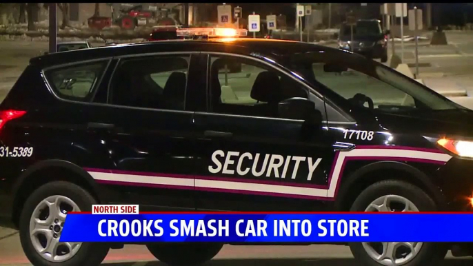 Suspects Smash Car Through Saks Fifth Avenue, Take Off with Merchandise