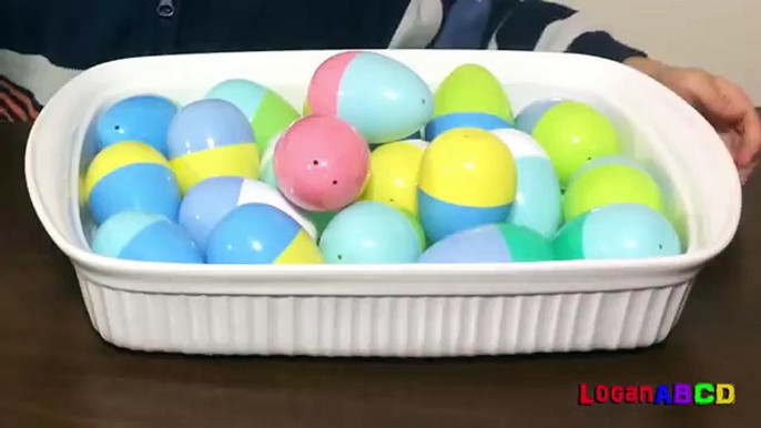 5-min challenge matching colors using plastic eggs