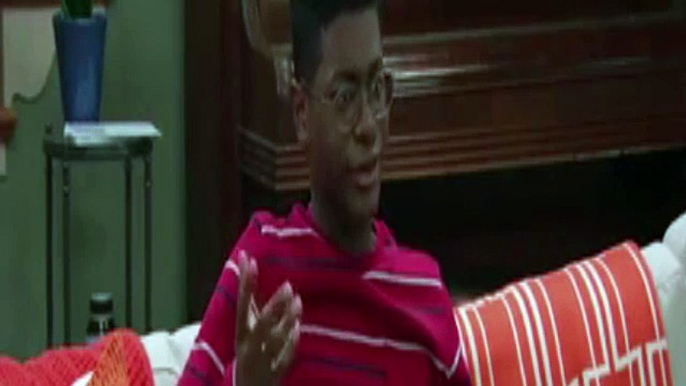 K.C. Undercover S01E13 Stakeout Takeout