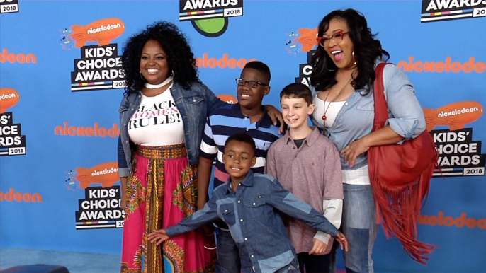 Sherri Shepherd, Kym Whitley 2018 Kids' Choice Awards Orange Carpet