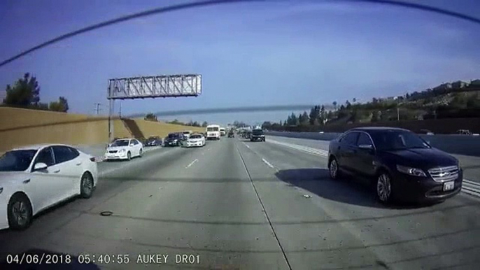 Rear Dash Cam Caught Highway Truck Accident