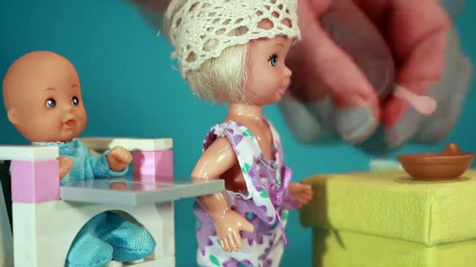 Baby doll toys | Barbie babysitter | Bellboxes | juguetes para ninas | videos for children